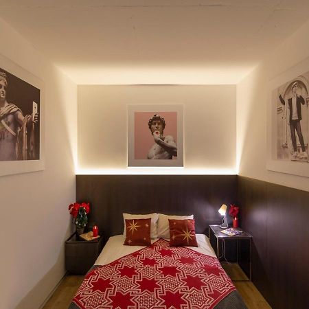 Stylish 1 Bedroom Studio Near Most City Dnipro Exterior foto